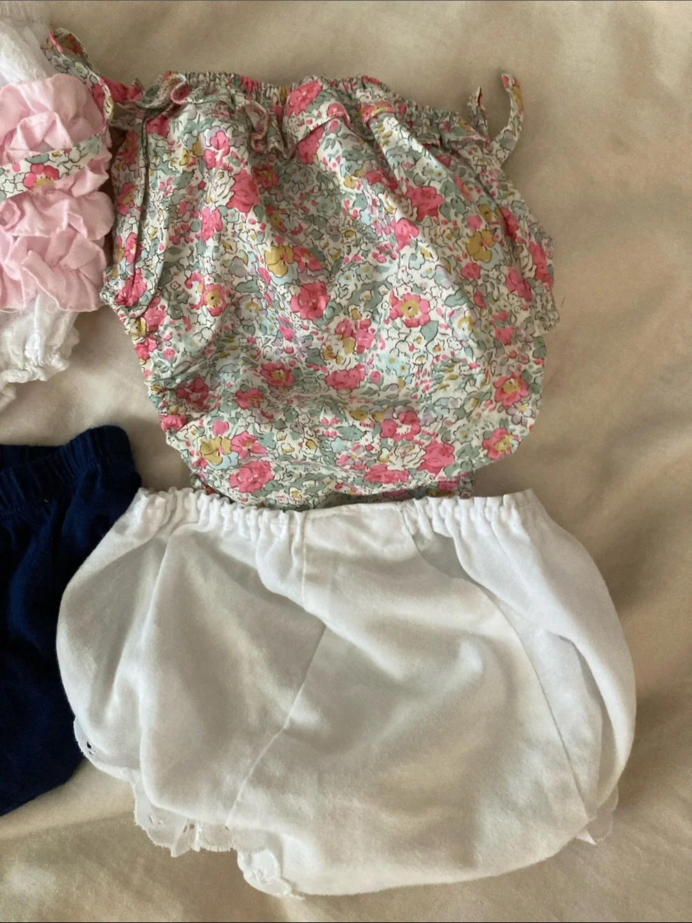 Lot of 8 pairs of bloomers